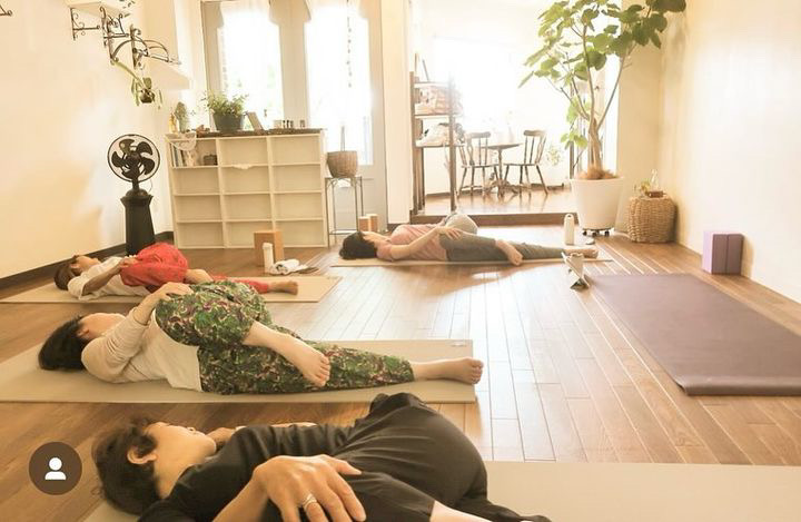 yoga space suiil